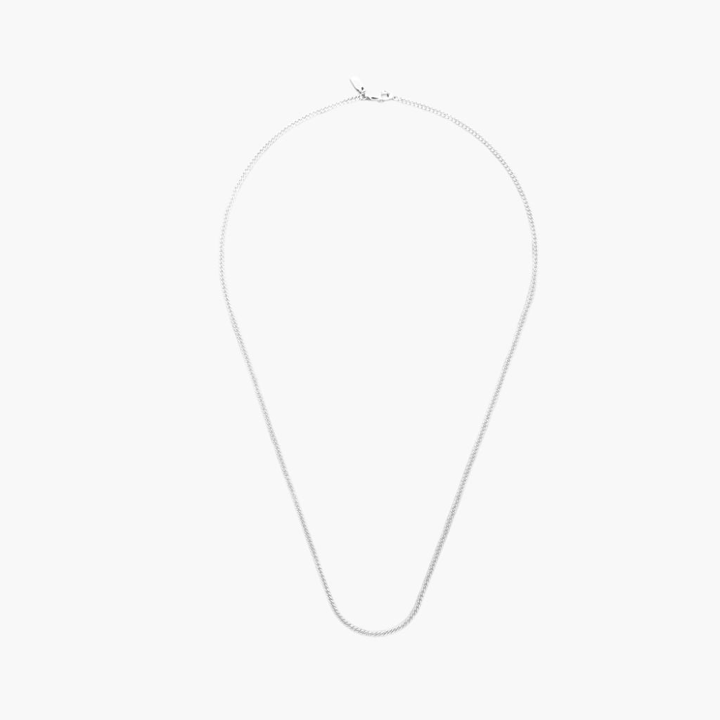 Colar Minimalista com Etiqueta