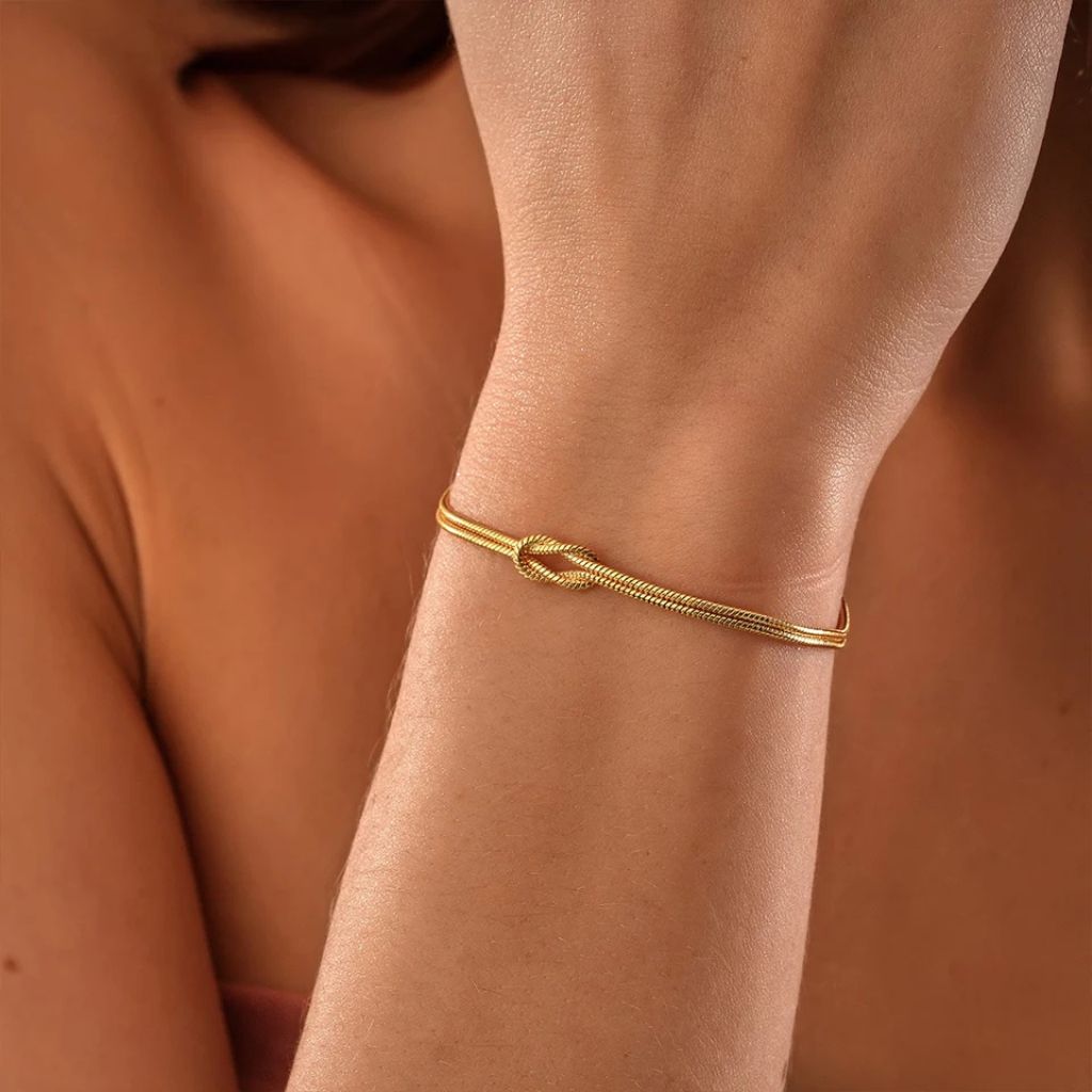Pulseira Minimalista Nó