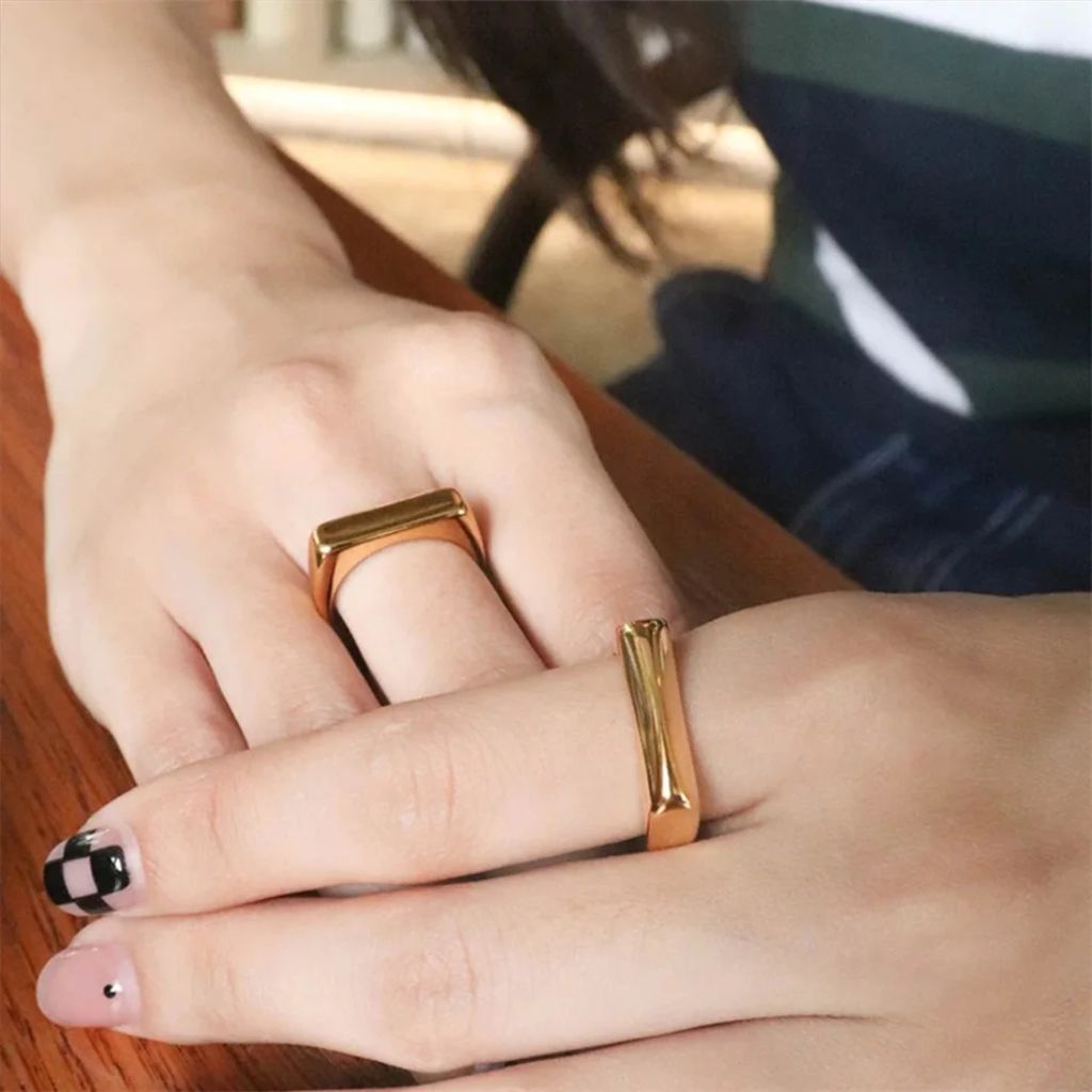 Anel Minimal Liso